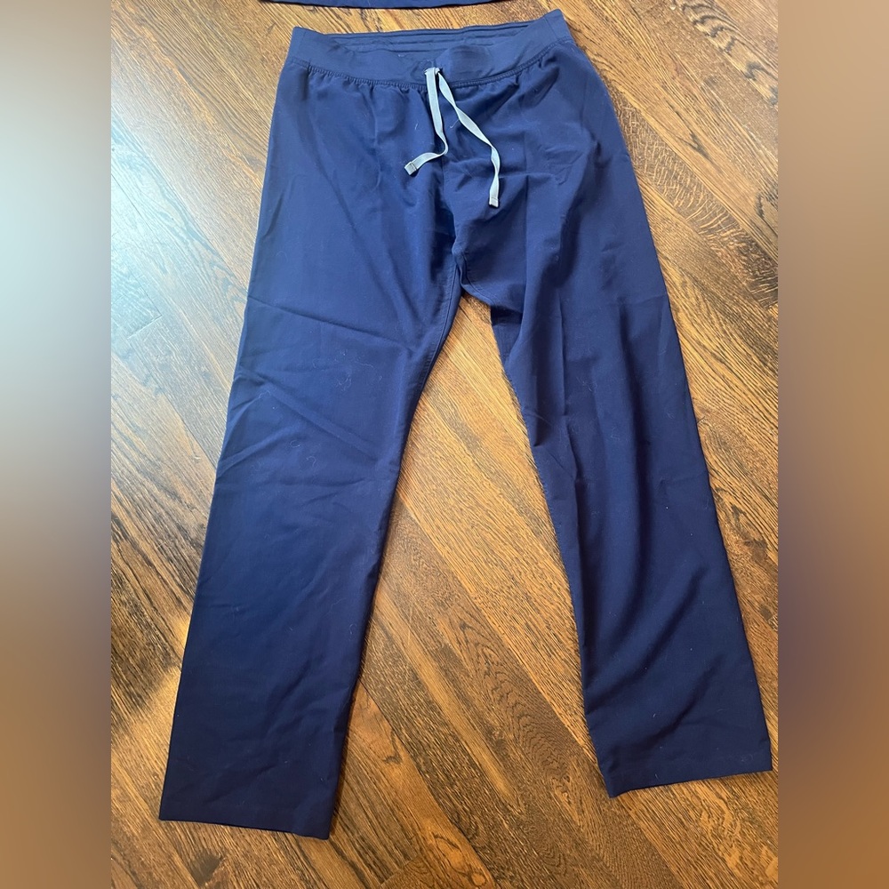 FIGS Livingston scrub pants